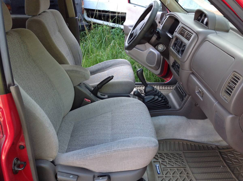 Illustration for article titled At $4,995, Would You Give This 1998 Mitsubishi Montero Sport A Sporting Chance?